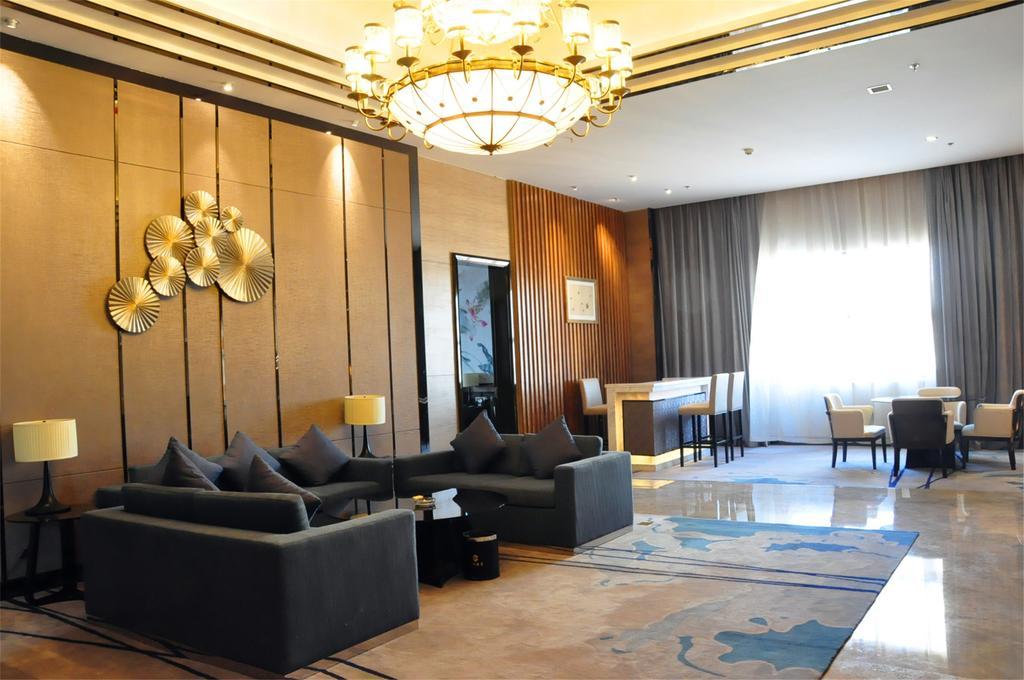 Baotou West Lake Hotel 外观 照片